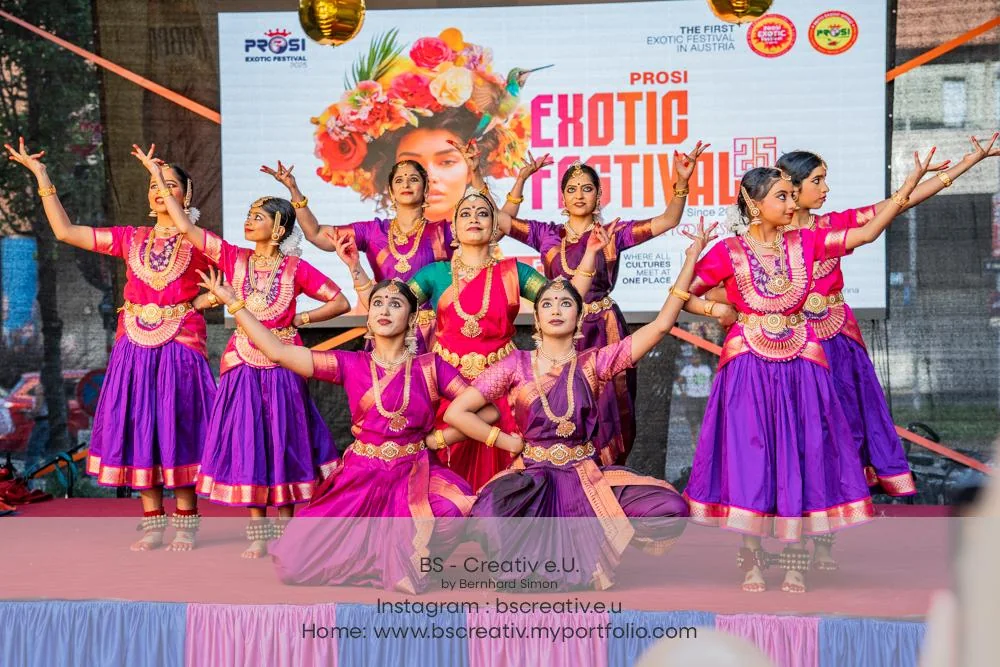 Kalpadruma dancers performing at a cultural festival